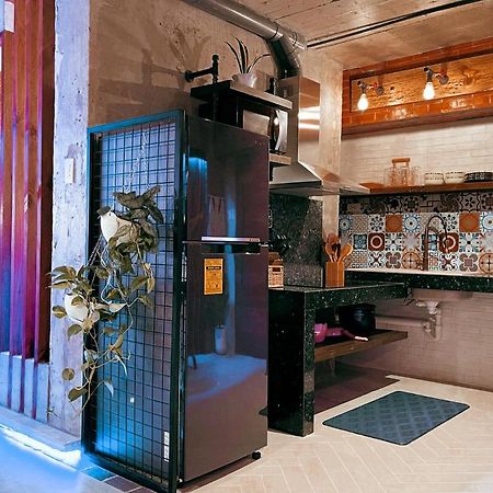 Clockworkorange Luxury Suites With Netflix Mactan Exterior foto